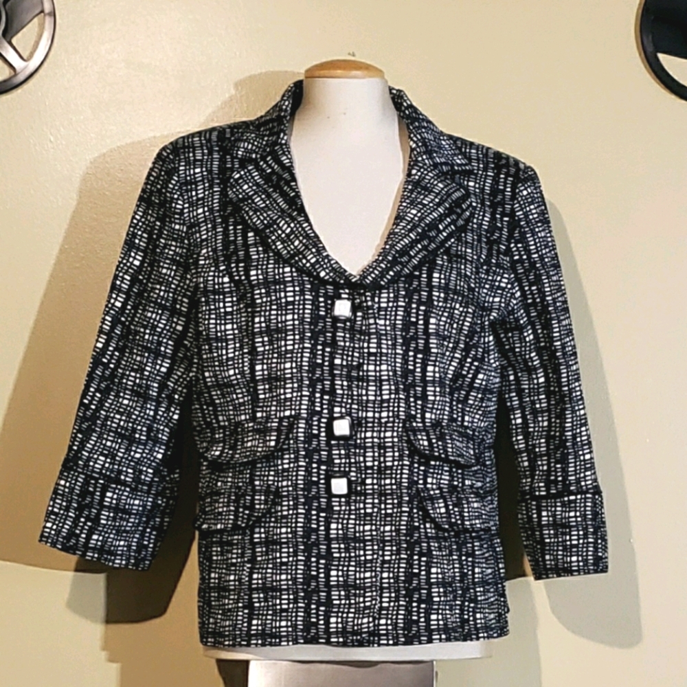 Cleo jacket. - Picture 2 of 8